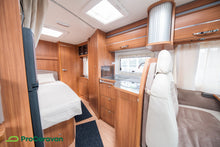 Lataa kuva Galleria-katseluun, Adria Coral S 680 ST Supreme