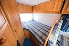 Ladda upp bild till gallerivisning, ELNAGH Clipper 80