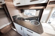 Ladda upp bild till gallerivisning, Knaus Sport
