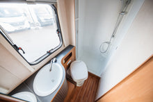 Lataa kuva Galleria-katseluun, Adria Sun living lido S13