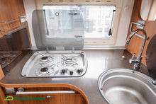 Lataa kuva Galleria-katseluun, Adria Coral S 680 ST Supreme