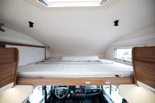 Ladda upp bild till gallerivisning, Pilote C700G