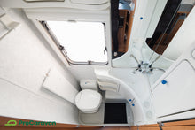 Lataa kuva Galleria-katseluun, Adria Classica