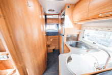 Lataa kuva Galleria-katseluun, ADRIA A697SG