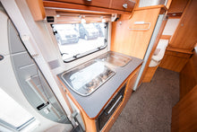 Ladda upp bild till gallerivisning, Home-Car P 631