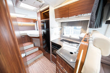 Lataa kuva Galleria-katseluun, Adria Matrix Supreme M 687 SL