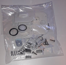 Lataa kuva Galleria-katseluun, Lukitusosasarja, luukut D6-7, valkoinen