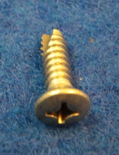 Lataa kuva Galleria-katseluun, Thetford moottorin suojakotelon ruuvi EM Electra Magic