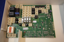 Lataa kuva Galleria-katseluun, Jakokeskus, valojen ohjaus EL497 2014