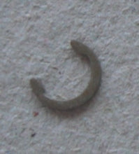 Lataa kuva Galleria-katseluun, Kannen saranatapin lukkorengas EM