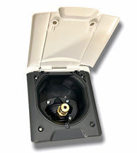 Lataa kuva Galleria-katseluun, Vesisäiliön läpivienti, kaupunkivesiliit