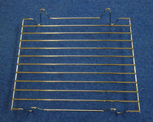 Lataa kuva Galleria-katseluun, Ritilä 244x202