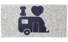 Lataa kuva Galleria-katseluun, Brunner matto Hello Caravan, 25 x 50 cm