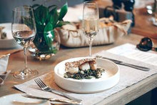 Lataa kuva Galleria-katseluun, Brunner melamiiniastiasto Odette, liukueste, 16 osaa