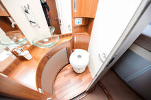 Ladda upp bild till gallerivisning, HYMER S 840
