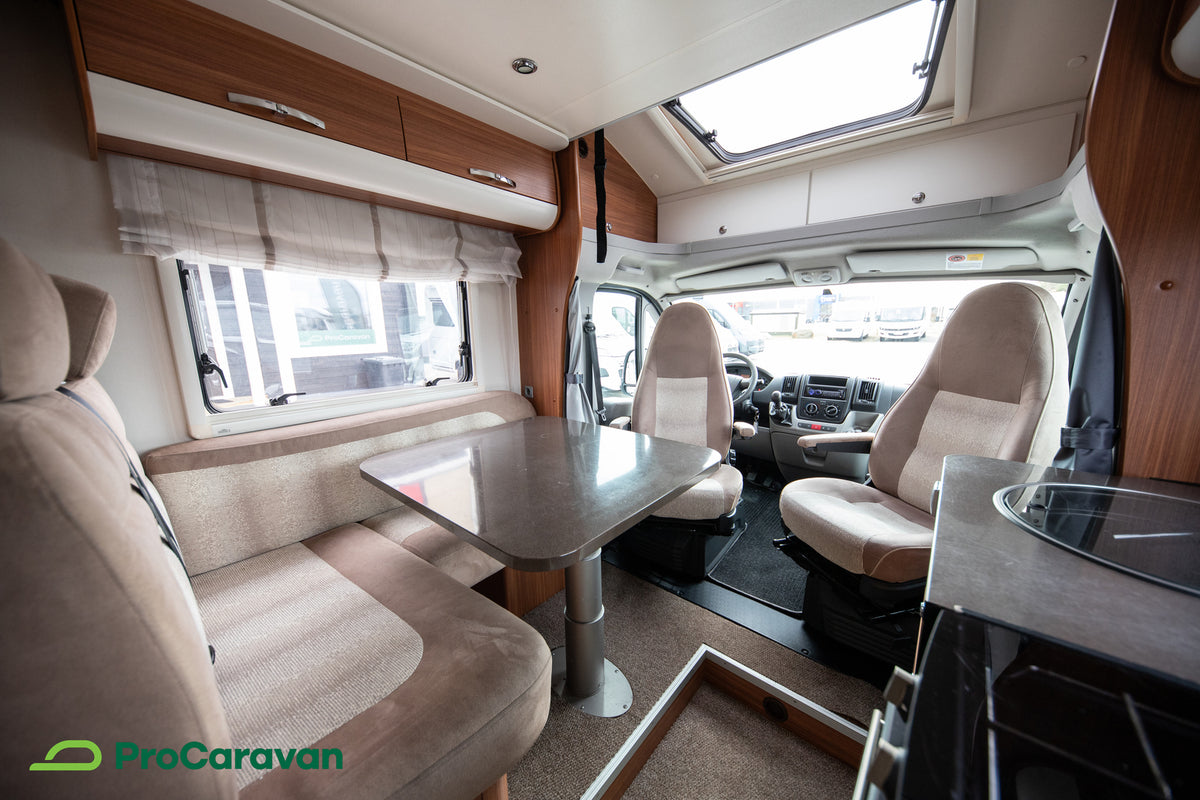 Adria Matrix M 680SL