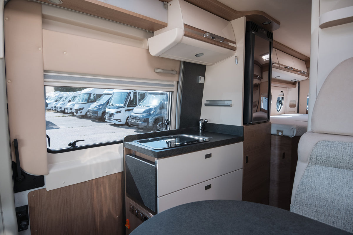 Carthago Malibu Van 640 LE Charming GT