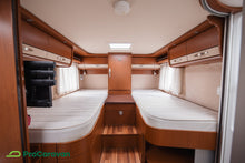 Ladda upp bild till gallerivisning, Hymer B 678
