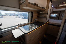 Lataa kuva Galleria-katseluun, Knaus BoxStar 600 Street 60 Years
