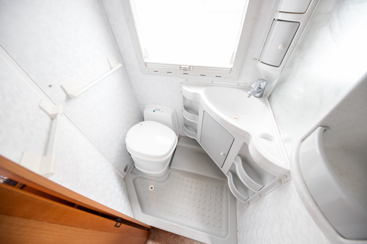 Adria 660 DP