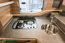 Lataa kuva Galleria-katseluun, Knaus Sun I 900 LEG
