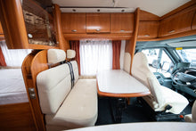 Lataa kuva Galleria-katseluun, Hobby T 555 FS
