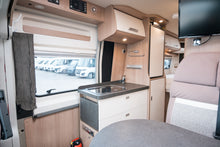 Ladda upp bild till gallerivisning, Carthago Malibu Van 640 LE
