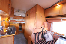 Lataa kuva Galleria-katseluun, Eura Mobil A 770EB
