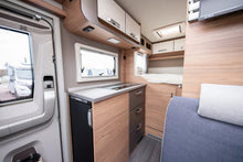 Lataa kuva Galleria-katseluun, Weinsberg X-Cursion Van 500 MQ Edition [PEPPER]
