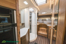 Lataa kuva Galleria-katseluun, Knaus Sun I 900 LEG
