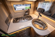 Lataa kuva Galleria-katseluun, Kabe Travel Master C 740 LGB
