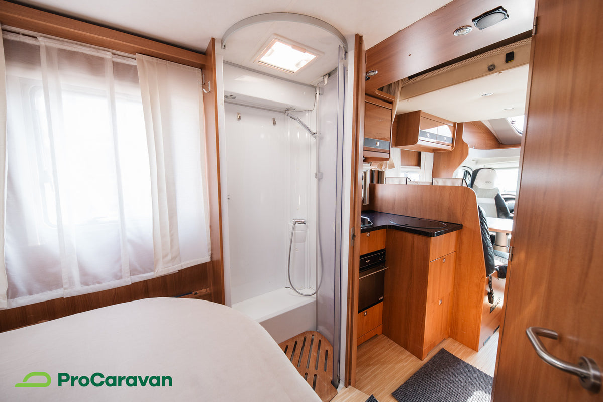 LMC Breezer H 730 Black Selection