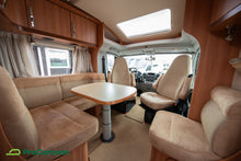 Ladda upp bild till gallerivisning, Hymer T 674 CL
