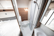 Ladda upp bild till gallerivisning, Knaus Van Ti 550 MF Vansation
