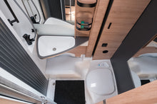 Ladda upp bild till gallerivisning, Knaus Live Ti 650 MEG Platinum Selection
