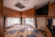 Lataa kuva Galleria-katseluun, Autoroller 15P
