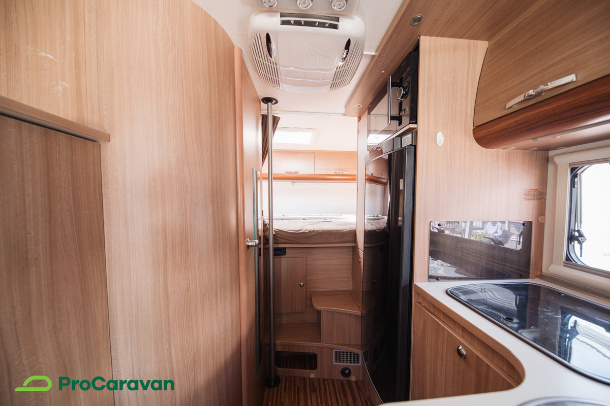 Adria Matrix Axess M 680 SP