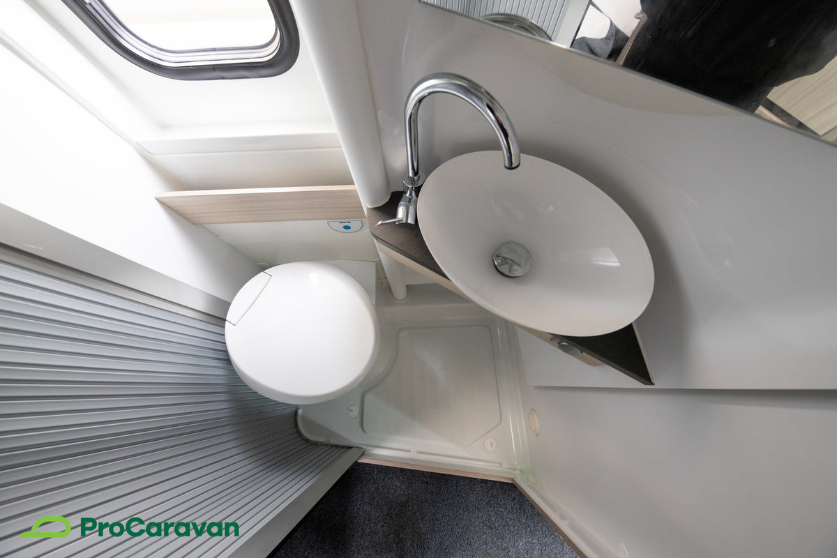 Adria Twin 600 SPB