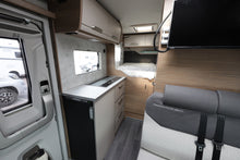 Lataa kuva Galleria-katseluun, Knaus Tourer Van 500 MQ Vansation
