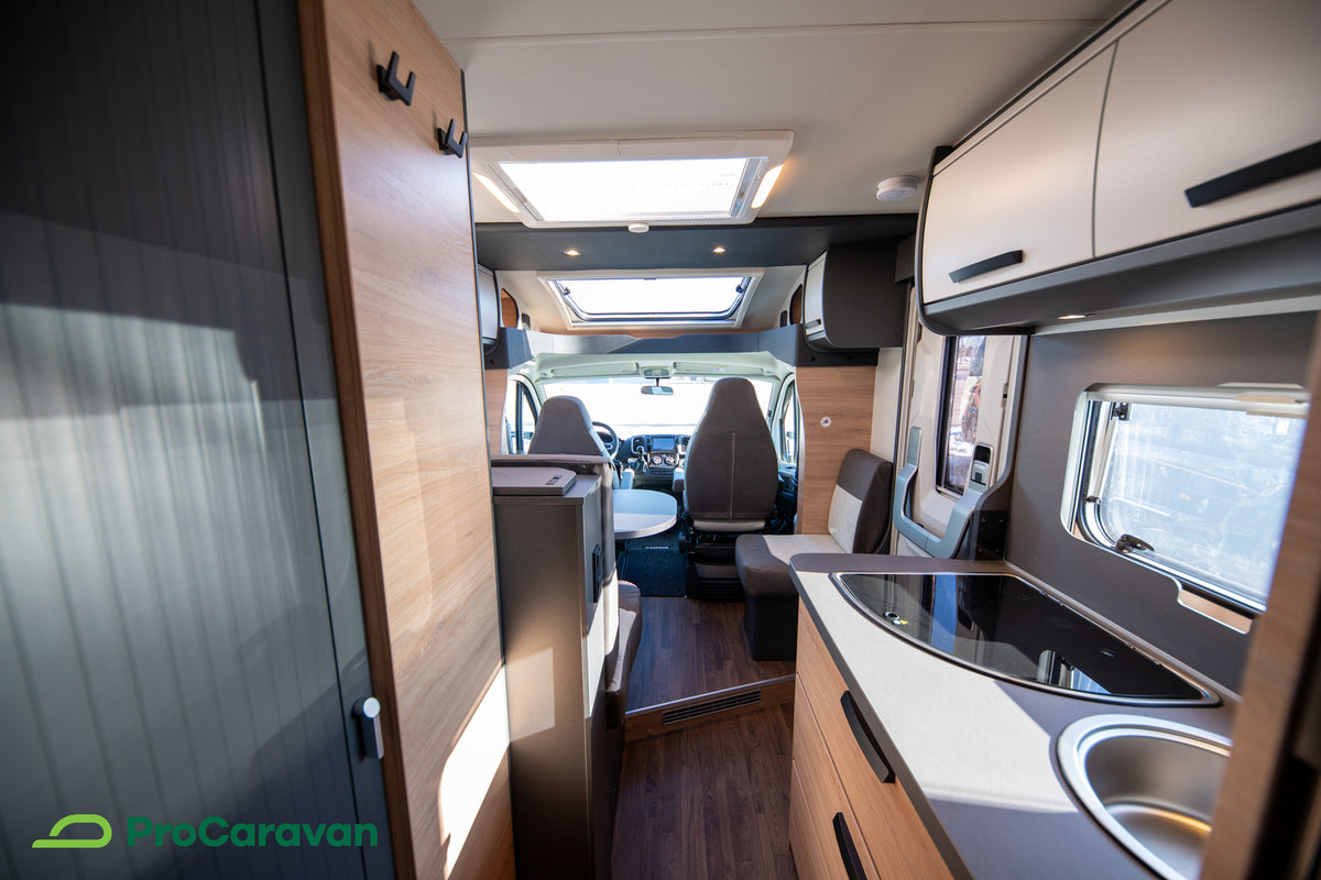 Knaus Live Ti 650 MEG Platinum Selection