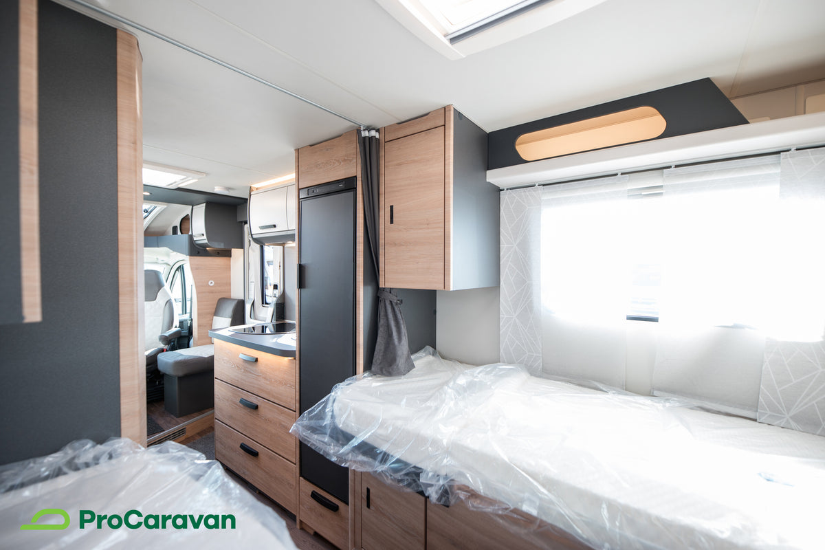 Knaus Live Ti 650 MEG Platinum Selection