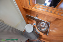 Ladda upp bild till gallerivisning, Hymer T 652 CL
