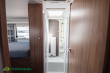 Lataa kuva Galleria-katseluun, Adria Coral 670 SL Supreme
