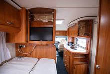 Lataa kuva Galleria-katseluun, Hobby T 555 FS
