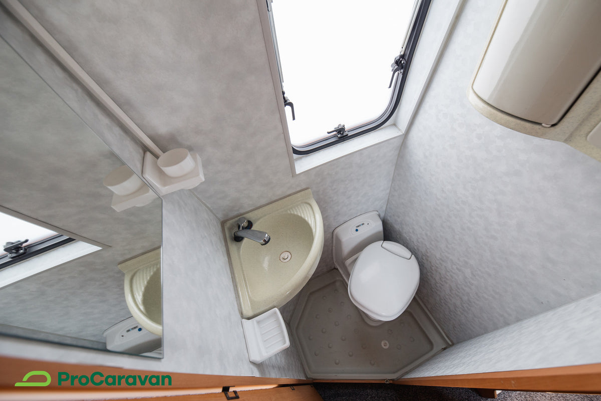 Adria Win 560