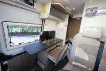 Lataa kuva Galleria-katseluun, Adria TWIN 600 SP
