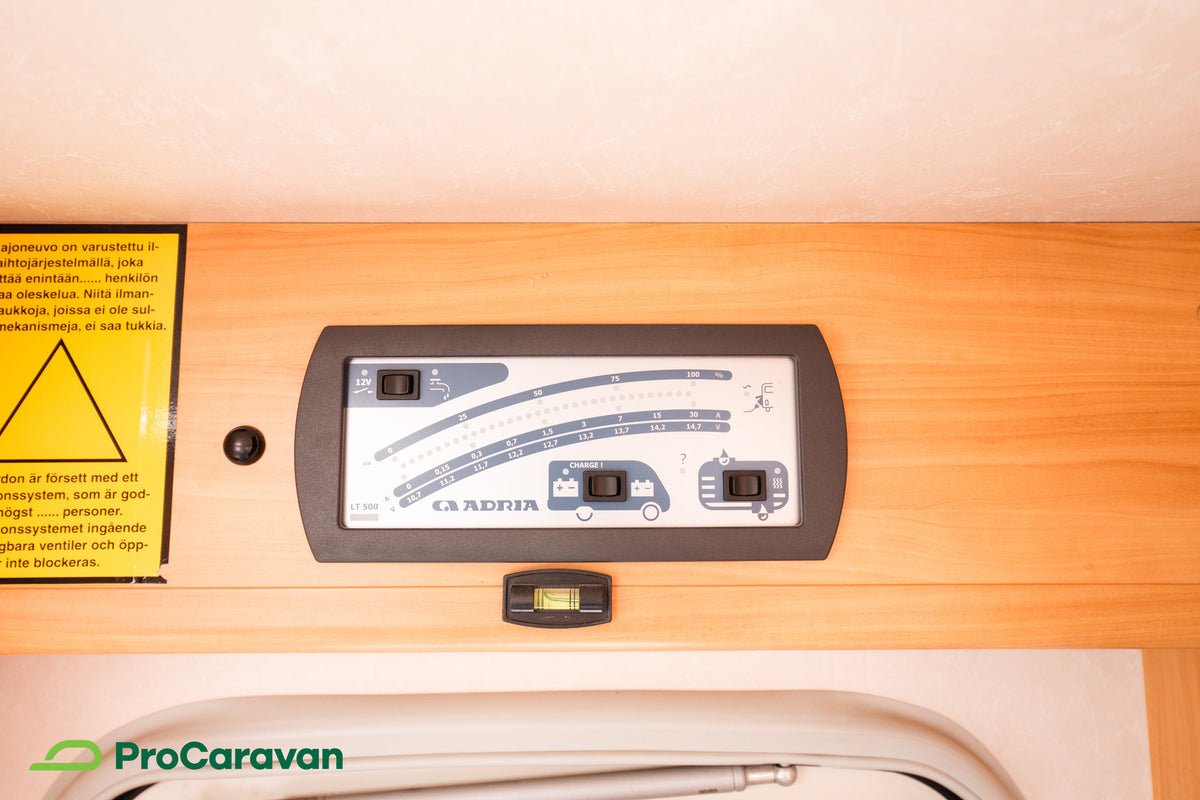 Adria Coral S 680 SP