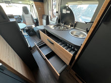 Lataa kuva Galleria-katseluun, Knaus Live Ti 650 MEG Platinum Selection
