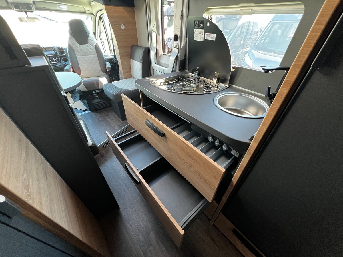 Knaus Live Ti 650 MEG Platinum Selection