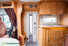 Ladda upp bild till gallerivisning, Kabe Travel Master WG
